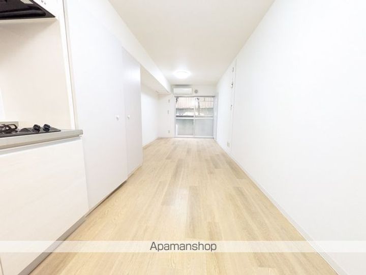 東京都中野区中央2丁目の賃貸マンションの内装