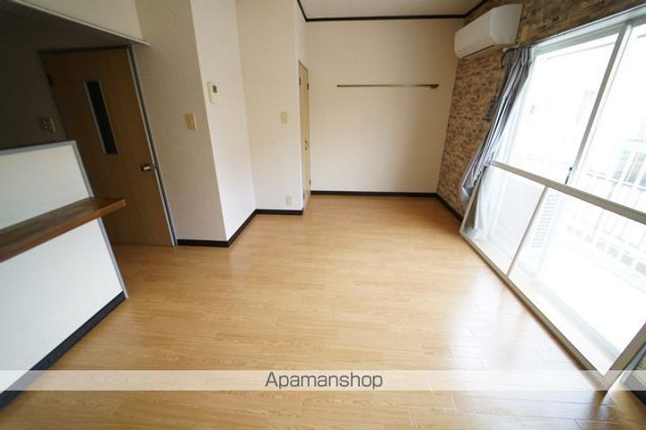 ハイツマロンフィールド E棟102の内装