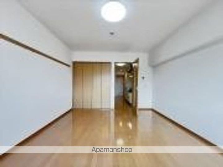 カサグランデリバーサイドⅡ503の居間