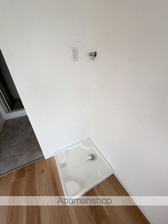 汐入ビル403の内装