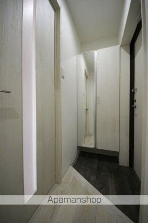 愛媛県松山市生石町の賃貸マンションの玄関