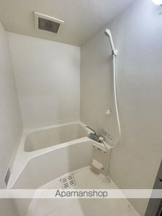 クラウンII津福の風呂