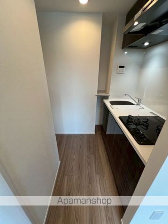 東京都中野区江原町2丁目の賃貸マンションの内装