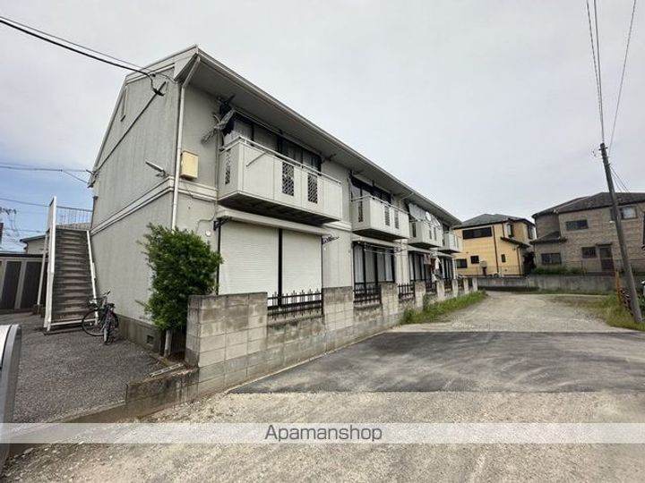 千葉県柏市花野井の賃貸アパートの外観