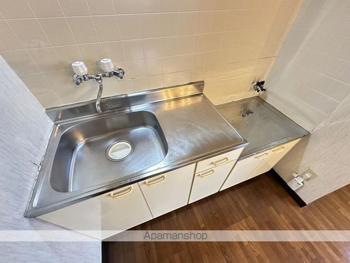 ヴィラコート美原202のキッチン