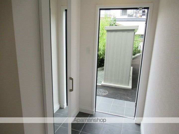 RESI大沢川原Ⅰの玄関