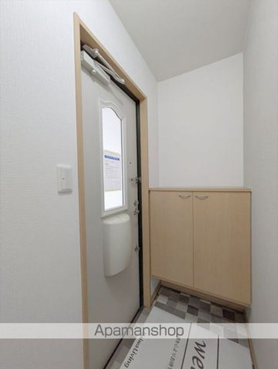 エフロレンス山陽 C棟の玄関