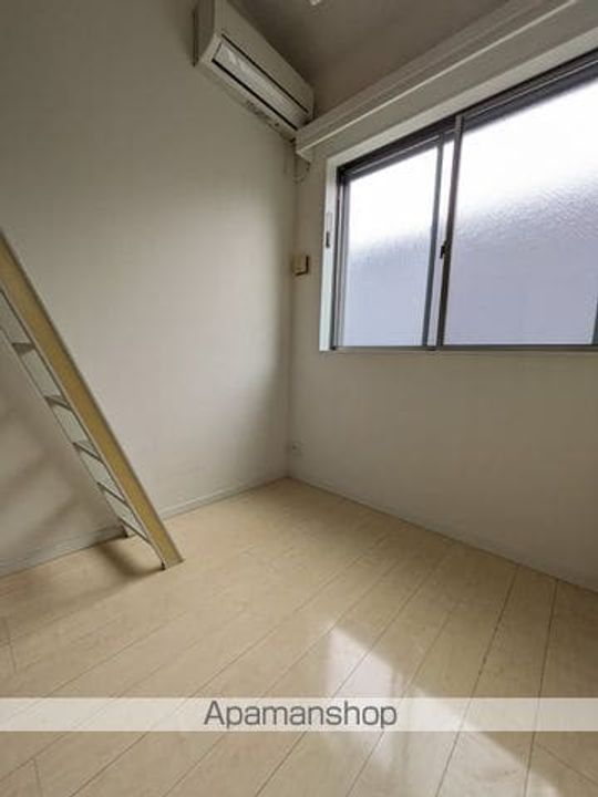 東京都中野区弥生町4丁目の賃貸アパートの内装