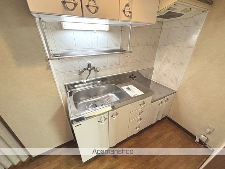 AVANT GARDEⅡ(アヴァンギャルドツー)のキッチン