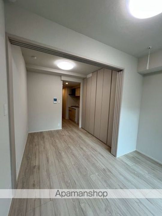 東京都中野区弥生町5丁目の賃貸マンションの内装