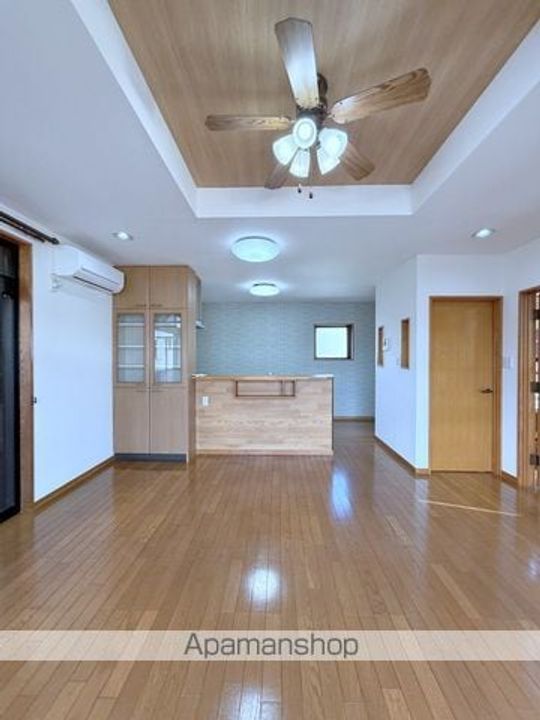 神奈川県川崎市宮前区南野川3丁目(一戸建)の賃貸物件戸建ての居間