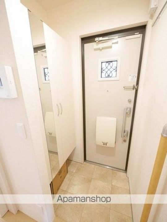 ディールーム後藤寺 A棟の玄関