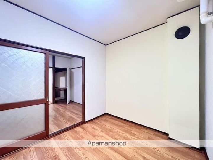 もがみ荘8の居間