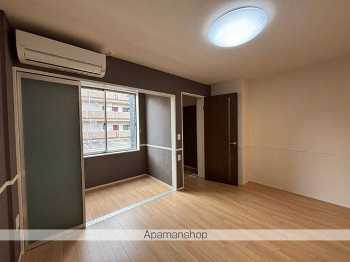 クレストハイムの内装