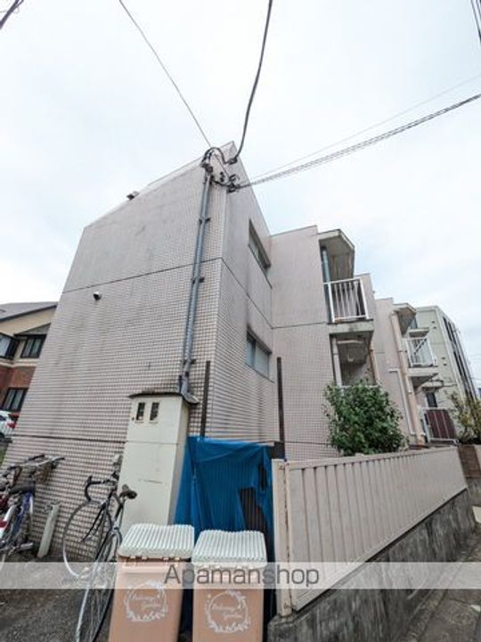 東京都中野区中央2丁目の賃貸マンションの外観