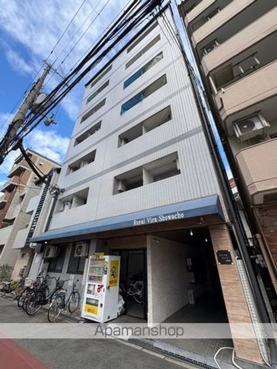 ロイヤルヴィラ昭和町302の外観