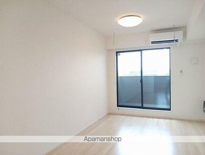 ケイズ コージーⅡの居間