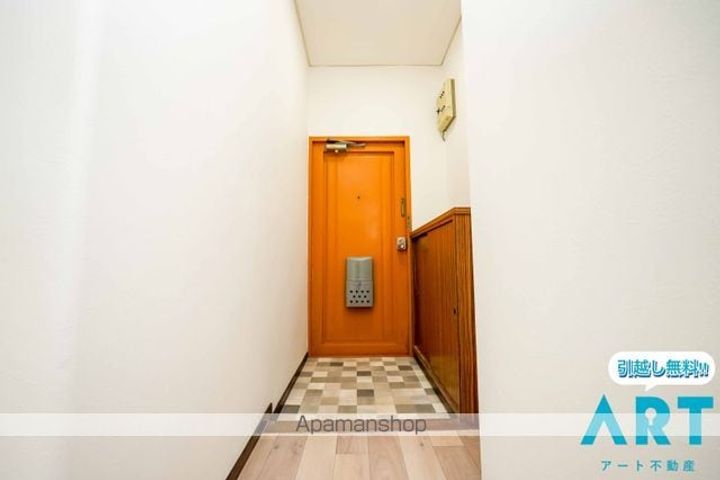 スミタスヴィレッジ土居田.305の玄関