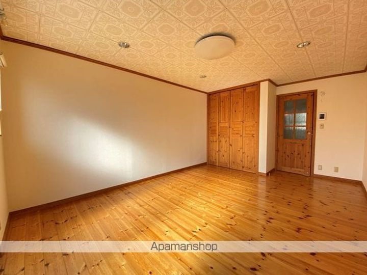 ヴィクトリー青葉202の内装