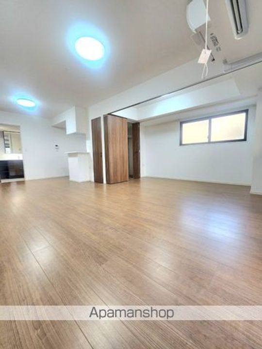 ゼクシオン博多の居間