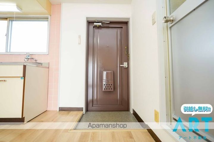 ひかりハイムの玄関