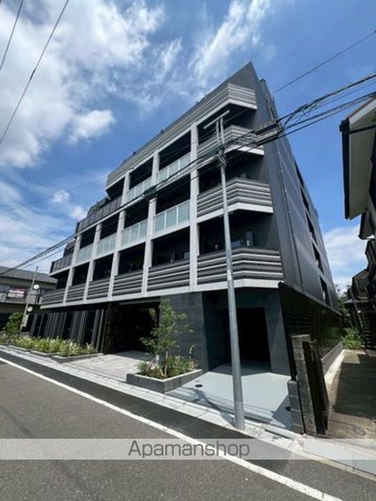 東京都中野区江原町2丁目の賃貸マンションの外観