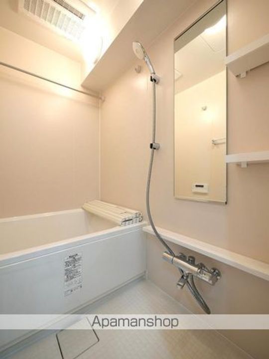 東京都豊島区池袋本町3丁目の賃貸マンションの風呂