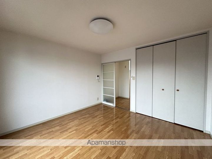 ディアナサンティスの内装