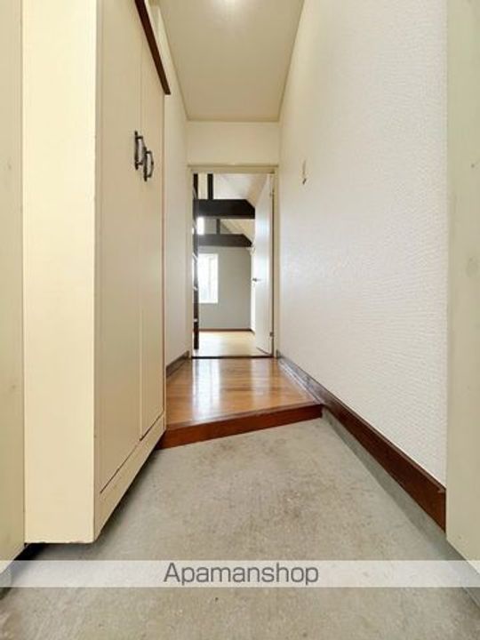 プライベートタイム205の玄関