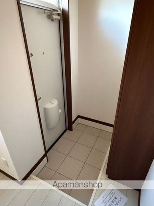 SUN STUDIO201の玄関