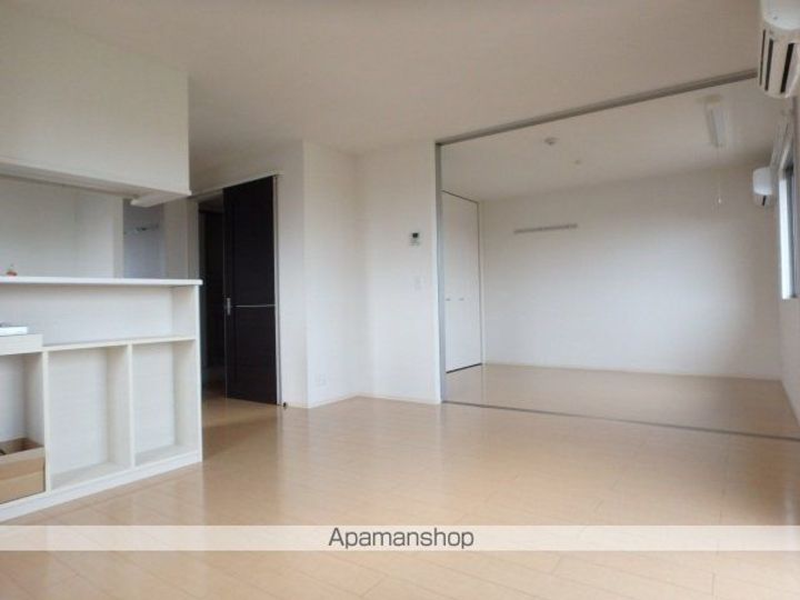 カリスのその他画像