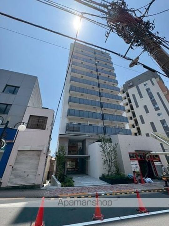 東京都中野区東中野1丁目の賃貸マンションの外観