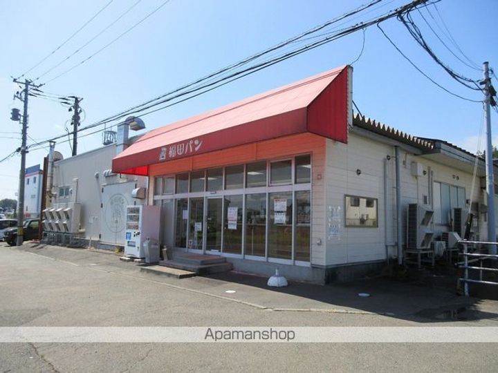 フロンティアの周辺