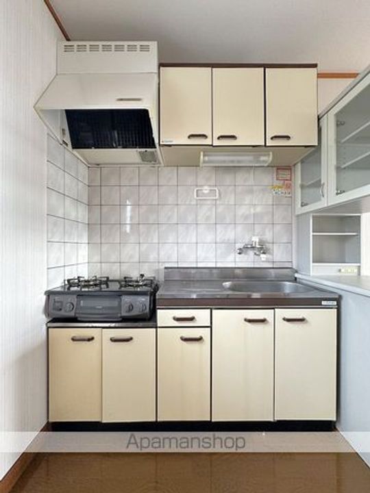 メゾンE201のキッチン