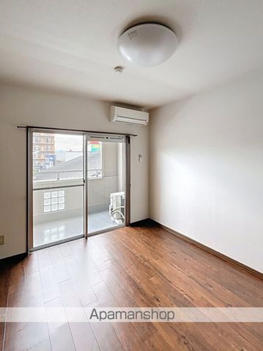 浜四拾五番館306の内装