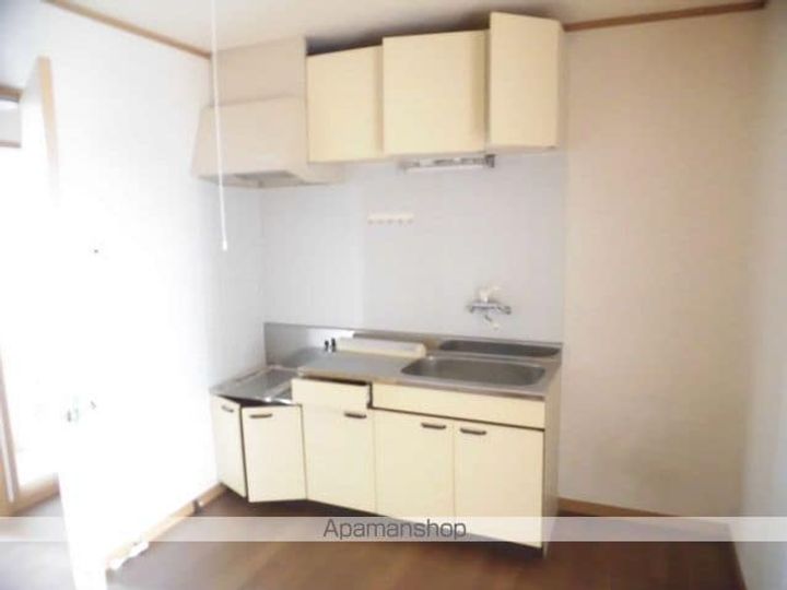 ラフォーレ北宿205のキッチン