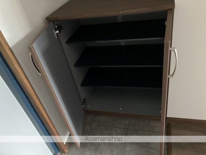 コートクレソン18の内装