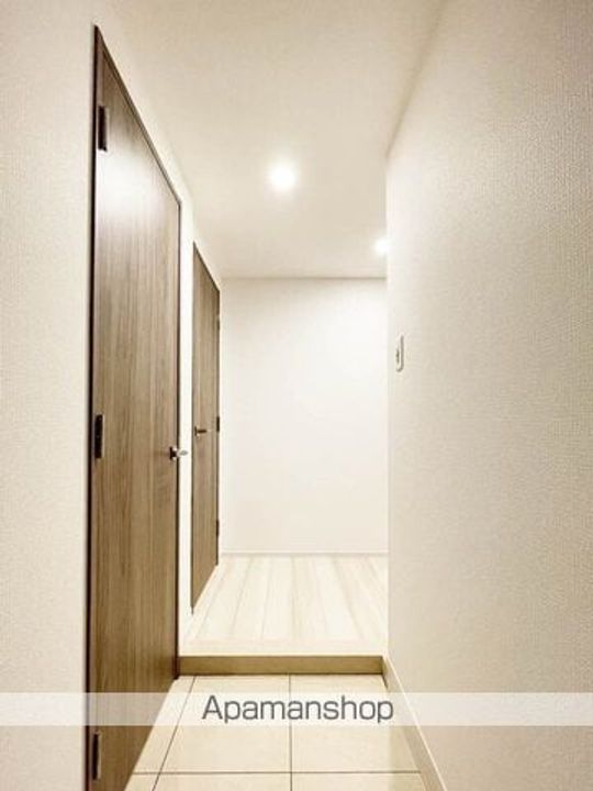 エスレジデンス日本橋馬喰町アエレの玄関