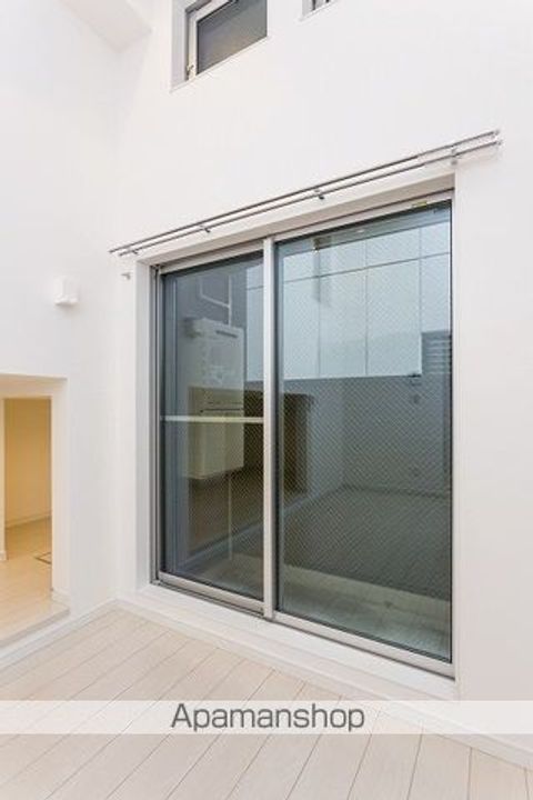 アルナージ川西(アルナージカワニシ)の内装