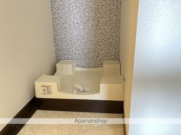 クリネットビル小名浜201の内装