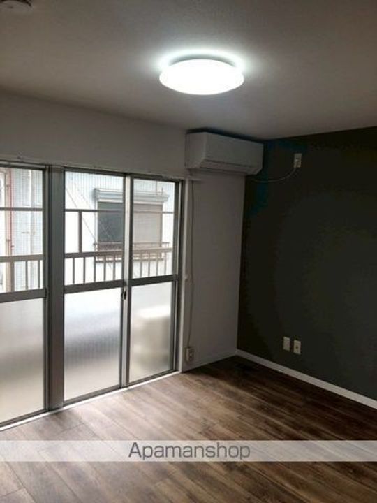 リファレンス愛宕の内装