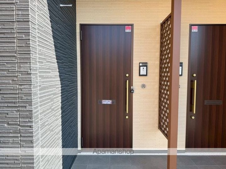 ブローテBの外観