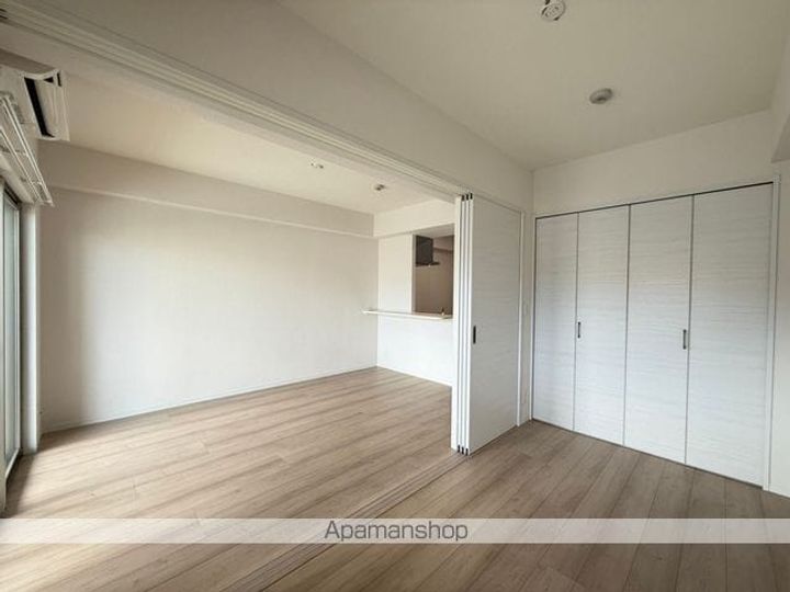 ラシュール・イン寺塚の内装