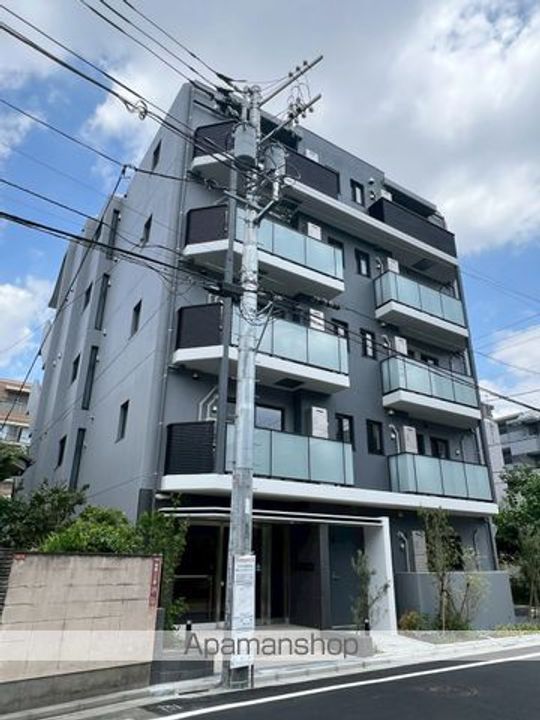 東京都中野区本町5丁目の賃貸マンションの外観