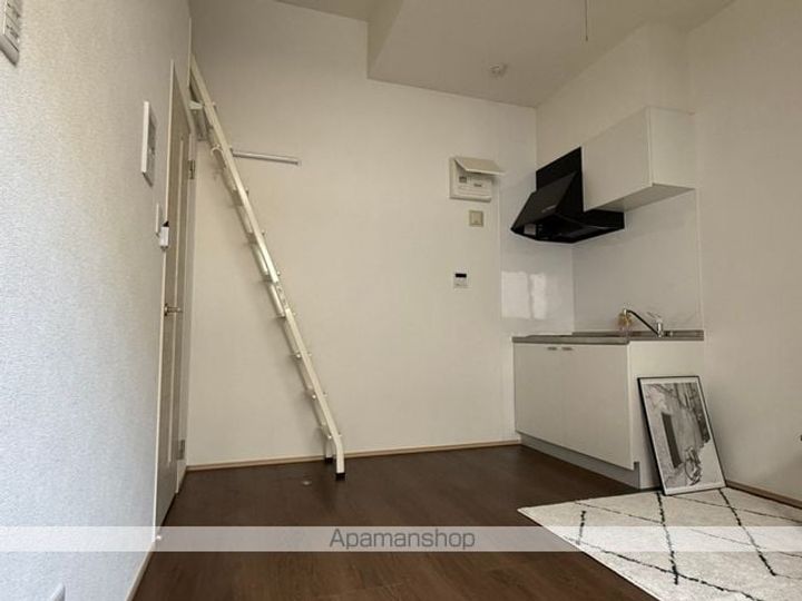 KIKUNA原町の居間