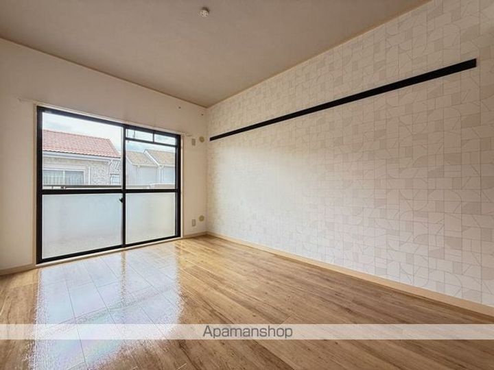 ホワイト富士見の内装