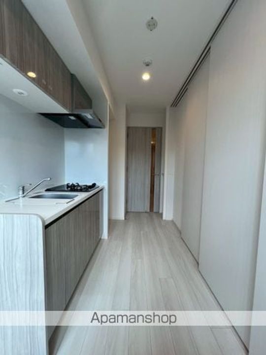 東京都中野区江原町2丁目の賃貸マンションの内装