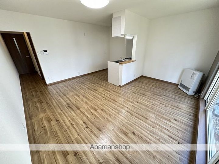 メゾンドアトール時任102の内装