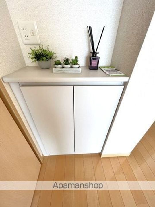 熊本県八代市鏡町両出の賃貸アパートの内装