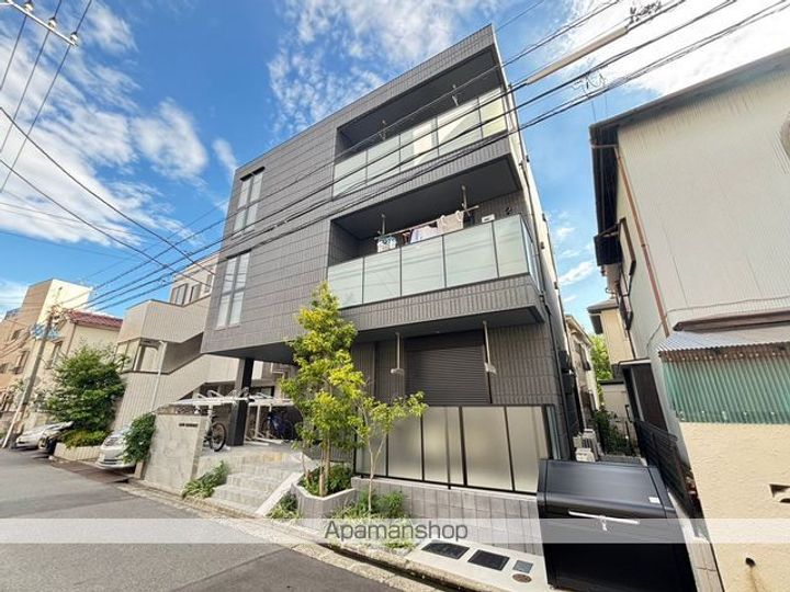 GLOW RESIDENCEの外観